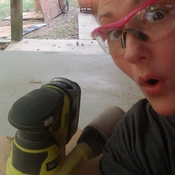 Meet your Posher, Lisa - Picture 13 of 16